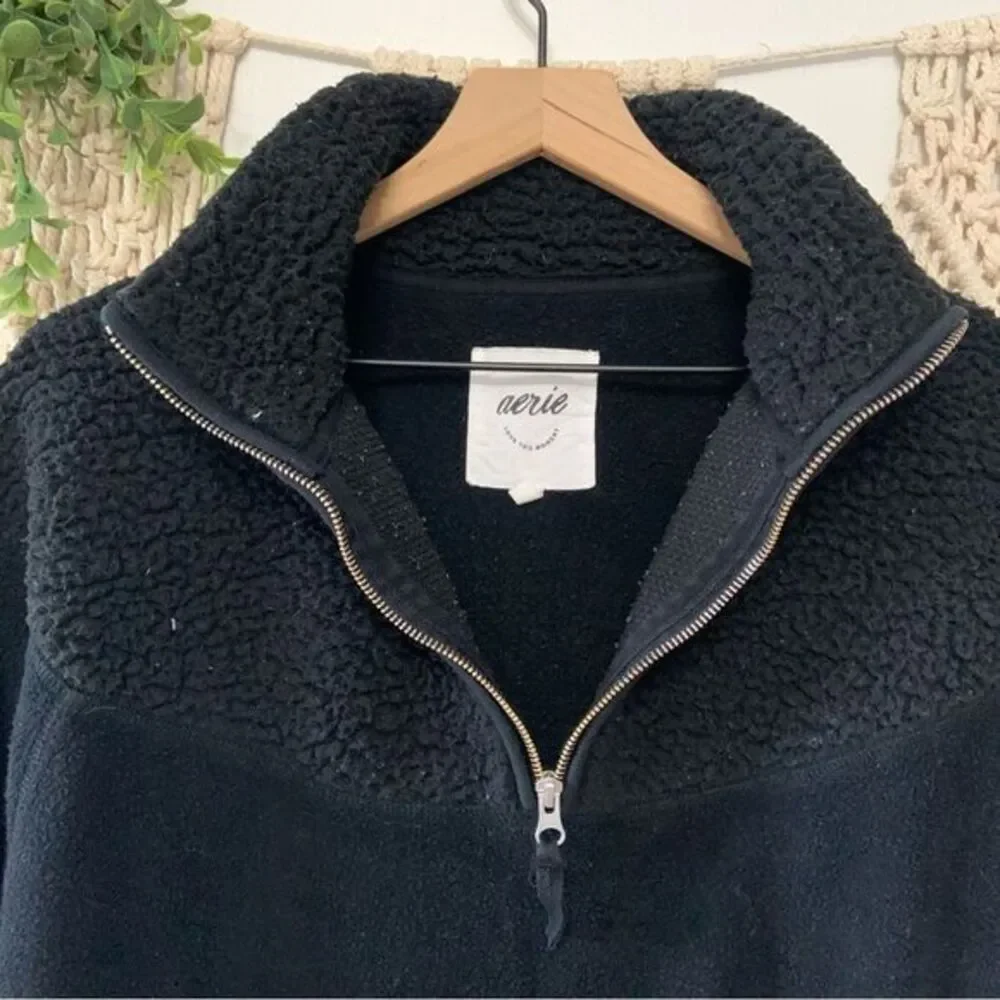 AERIE‎ Women’s Hometown Holiday Quarter Zip Fleece Sweatshirt Black Small - Picture 6 of 16